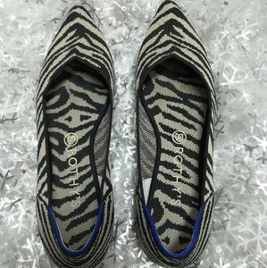 Size 10.5 Rothy's Black Zebra Points EUC